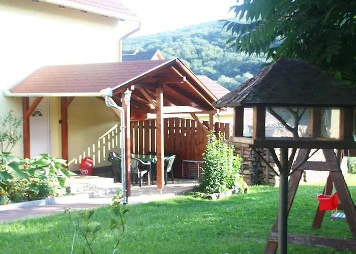 Napsugar * Kistolmacs